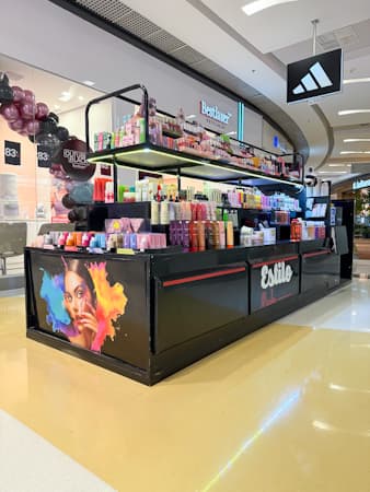 Imagem de interna da loja estilo make