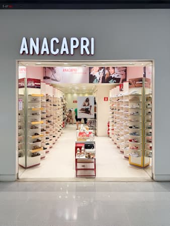 Logo da loja ana capri