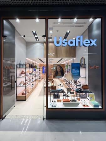 Imagem de interna da loja usaflex