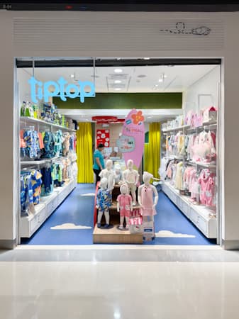 Imagem de interna da loja tip top