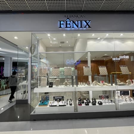 Imagem de interna da loja alianças fênix  