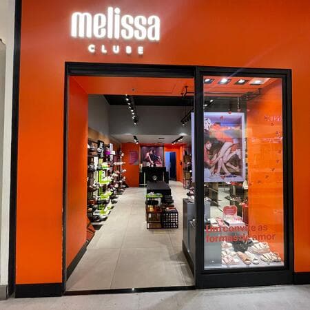 Logo da loja clube melissa  