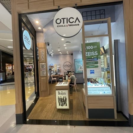 Logo da loja ótica chilli beans  