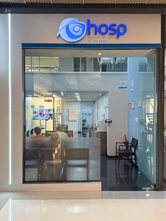 Logo da loja clínica hosp